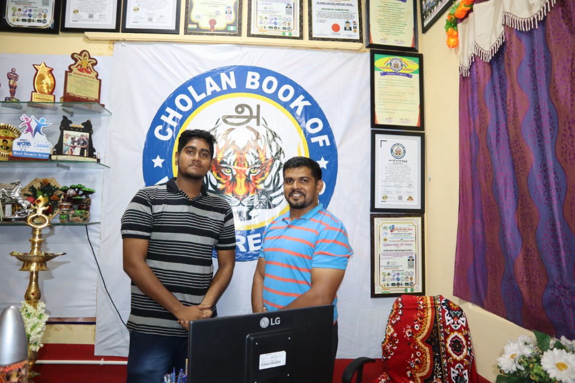 inauguration function image of 'Cholan' book of world records